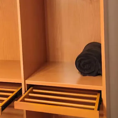 Tr Vía Cornelia Centro De Apartamento Santander