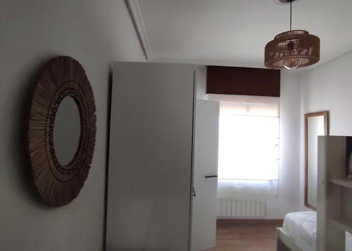 Tr Via Cornelia Centro De * Santander